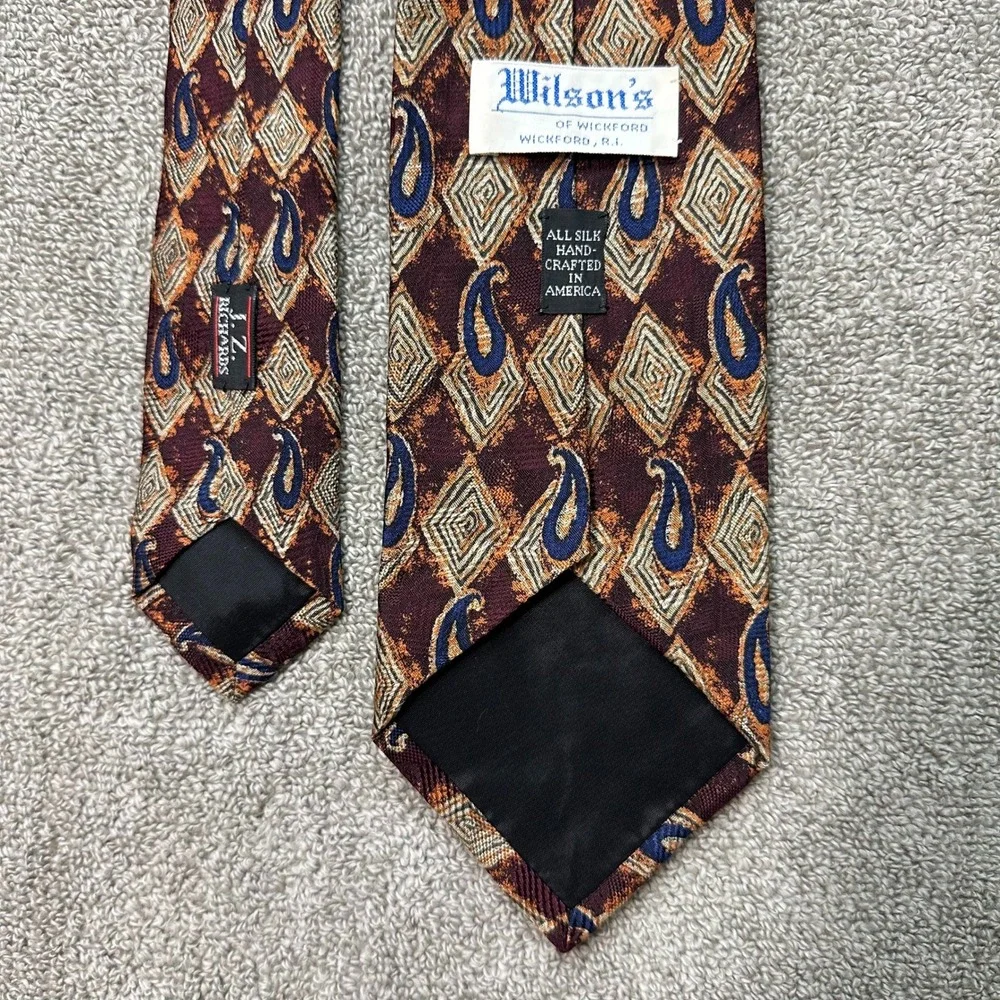 J.Z. Richards Wilsons of Wickford Mens Silk Tie Burgundy Paisley Diamond USA
